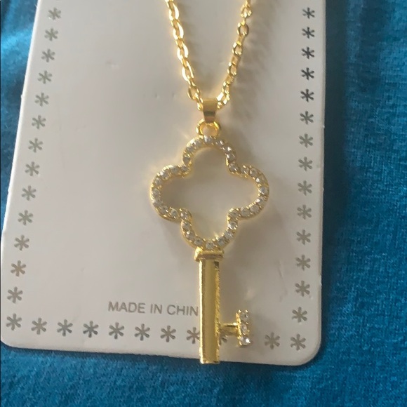 Fashionable jewelry - Picture 3 of 3